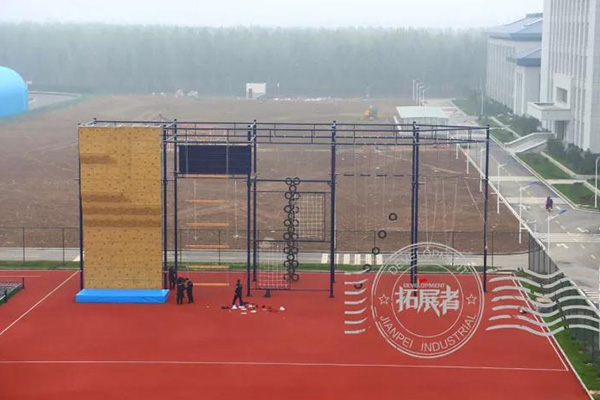 特警平时怎么训练？训练基地里都有哪些器材？